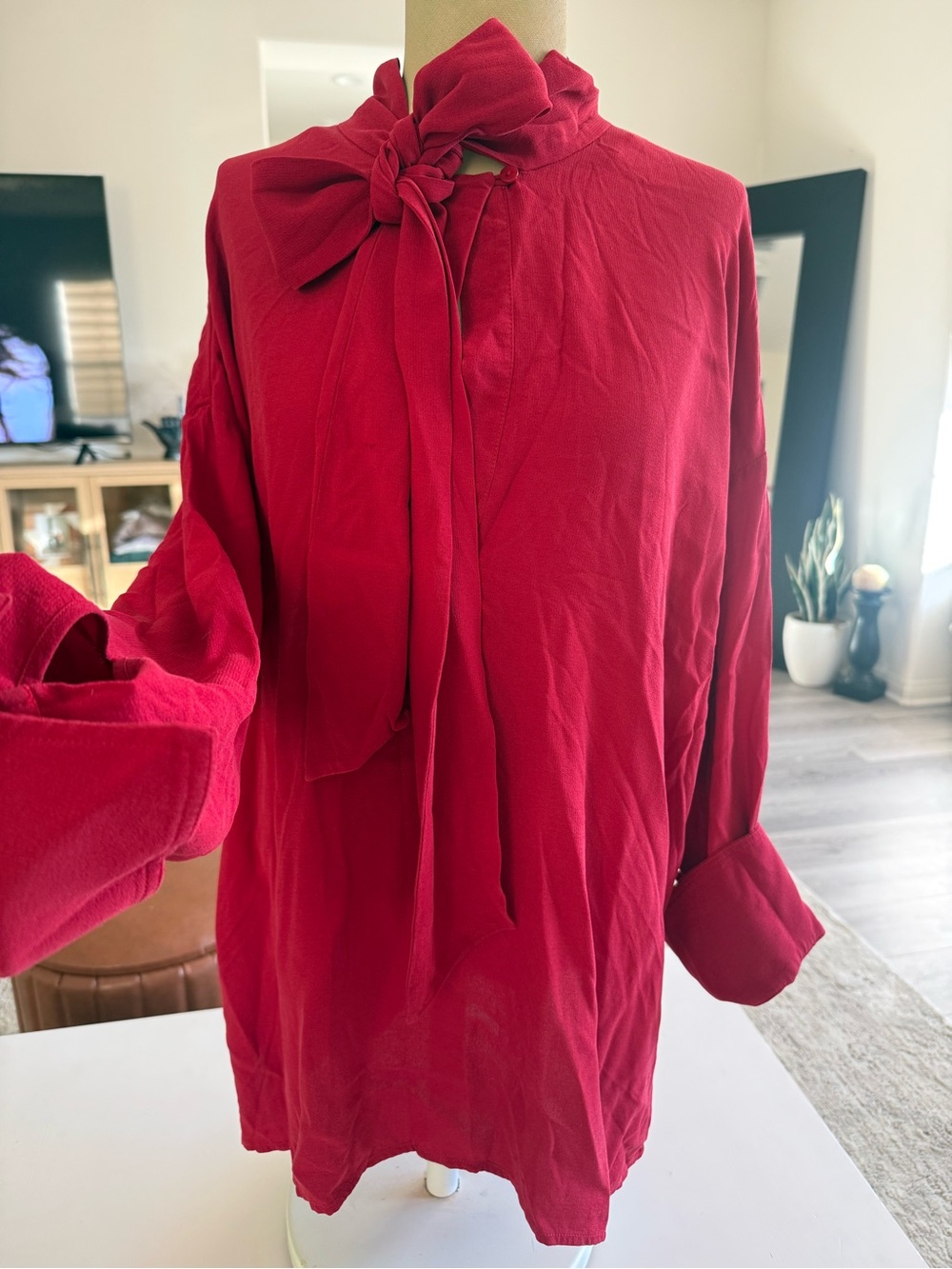 Eileen Fisher Silk business professional top bow tie blouse
